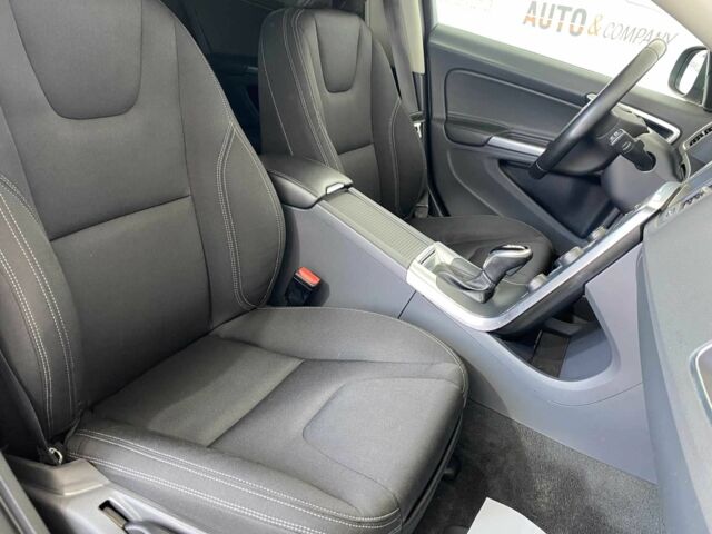 Серый Вольво B60, объемом двигателя 2 л и пробегом 207 тыс. км за 16950 $, фото 8 на Automoto.ua