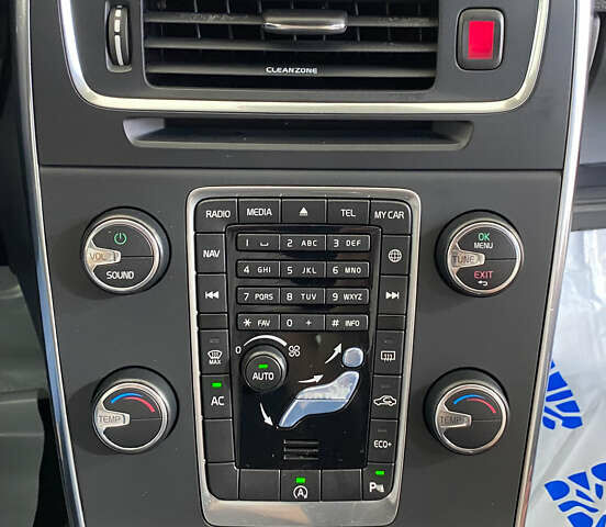 Серый Вольво B60, объемом двигателя 0 л и пробегом 207 тыс. км за 16950 $, фото 20 на Automoto.ua