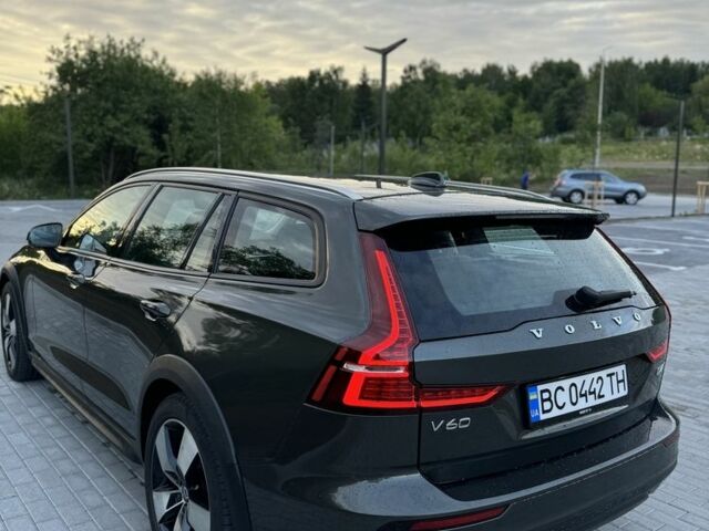 Сірий Вольво B60, об'ємом двигуна 2 л та пробігом 73 тис. км за 29500 $, фото 7 на Automoto.ua