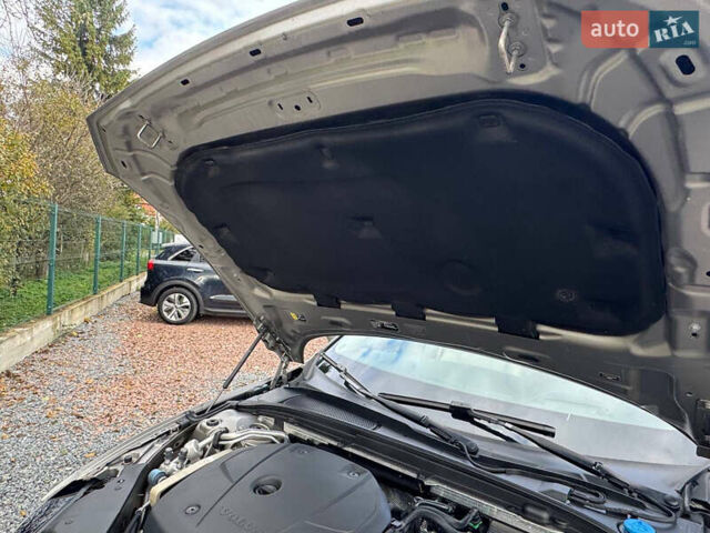 Серый Вольво B60, объемом двигателя 1.97 л и пробегом 69 тыс. км за 20999 $, фото 99 на Automoto.ua