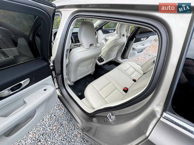 Серый Вольво B60, объемом двигателя 1.97 л и пробегом 69 тыс. км за 20999 $, фото 94 на Automoto.ua