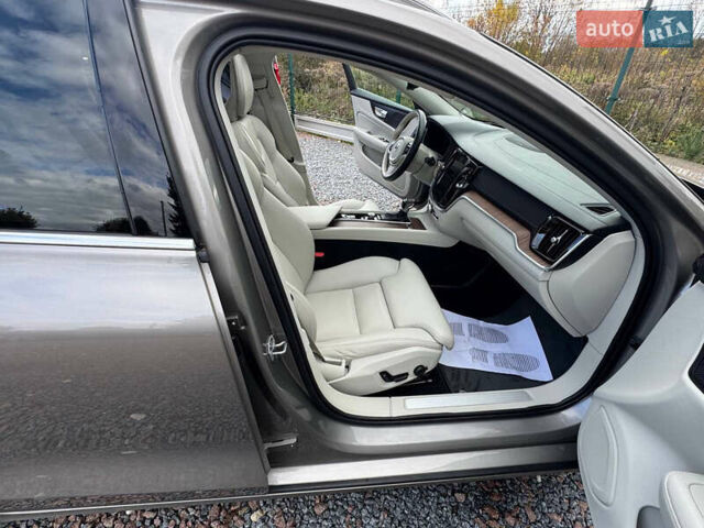 Серый Вольво B60, объемом двигателя 1.97 л и пробегом 69 тыс. км за 20999 $, фото 69 на Automoto.ua