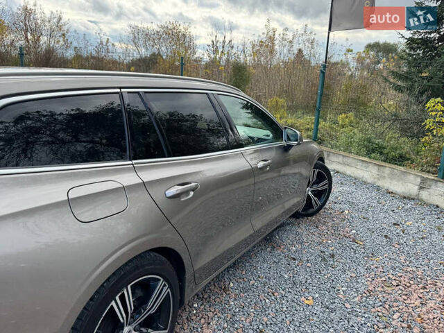 Вольво B60 2020 в Дрогобыче на Automoto.ua Серый Вольво B60, объемом двигателя 1.97 л и пробегом 69 тыс. км за 21500 $, фото 33 на Automoto.ua