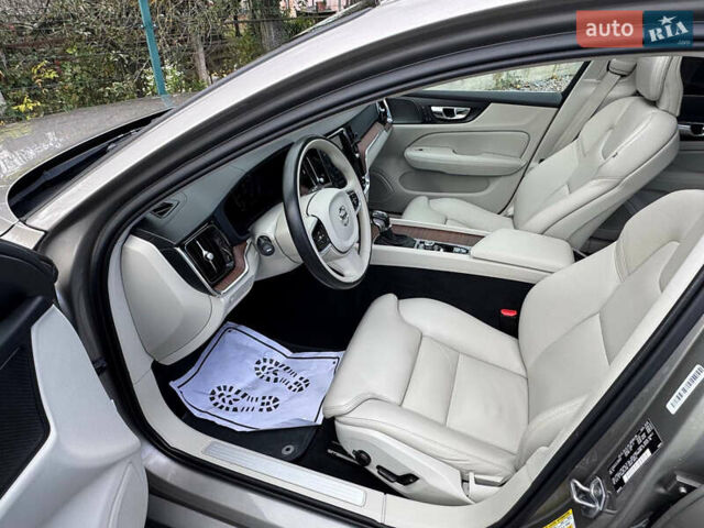 Вольво B60 2020 в Дрогобыче на Automoto.ua Серый Вольво B60, объемом двигателя 1.97 л и пробегом 69 тыс. км за 21500 $, фото 54 на Automoto.ua