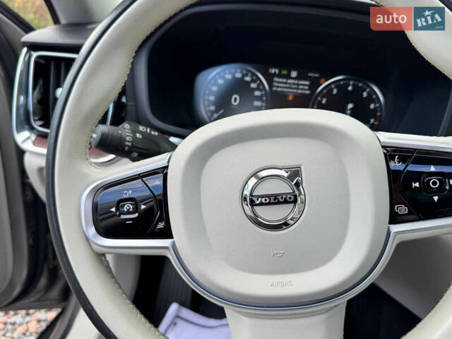 Вольво B60 2020 в Дрогобыче на Automoto.ua Серый Вольво B60, объемом двигателя 1.97 л и пробегом 69 тыс. км за 21500 $, фото 63 на Automoto.ua