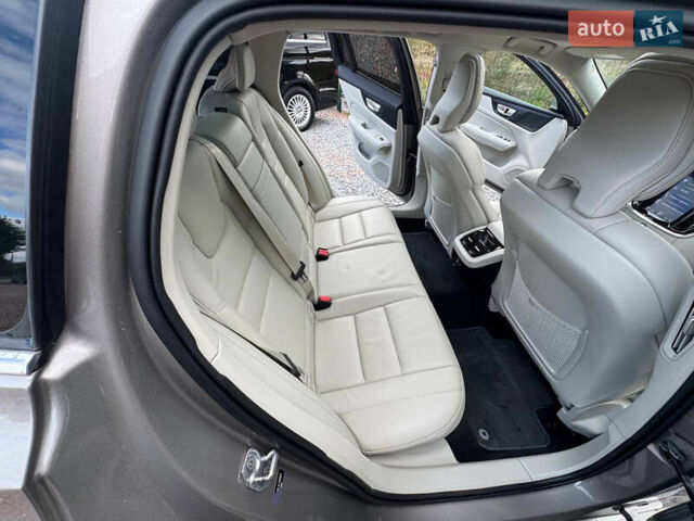 Серый Вольво B60, объемом двигателя 1.97 л и пробегом 69 тыс. км за 20999 $, фото 89 на Automoto.ua