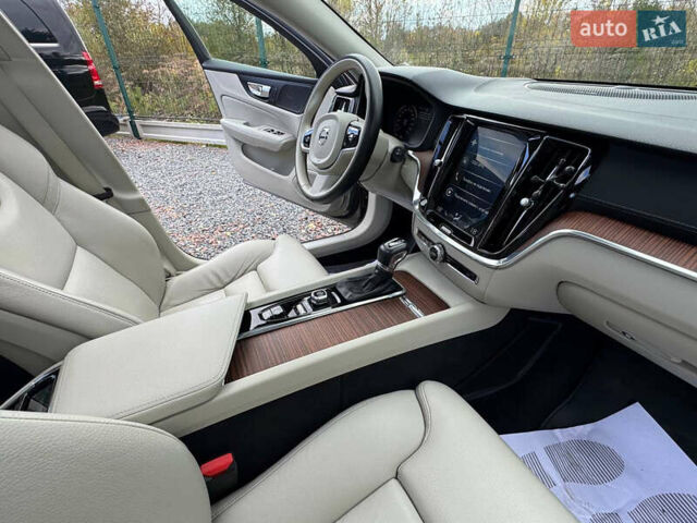 Вольво B60 2020 в Дрогобыче на Automoto.ua Серый Вольво B60, объемом двигателя 1.97 л и пробегом 69 тыс. км за 21500 $, фото 73 на Automoto.ua