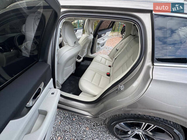 Серый Вольво B60, объемом двигателя 1.97 л и пробегом 69 тыс. км за 20999 $, фото 95 на Automoto.ua