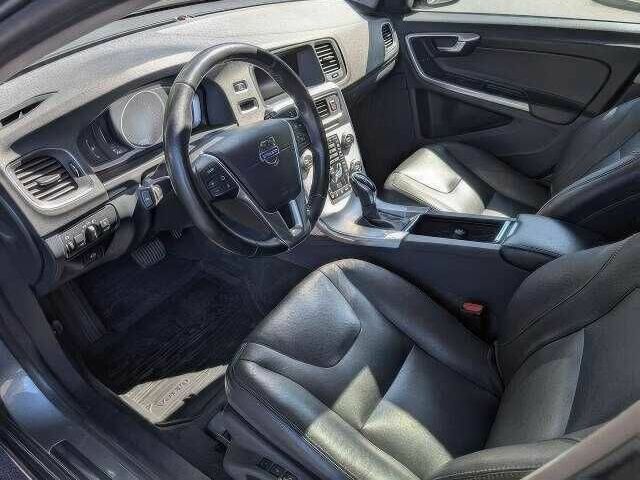 Серый Вольво B60, объемом двигателя 2 л и пробегом 89 тыс. км за 10000 $, фото 8 на Automoto.ua