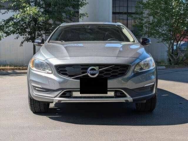 Серый Вольво B60, объемом двигателя 2 л и пробегом 89 тыс. км за 10000 $, фото 1 на Automoto.ua