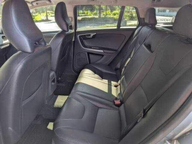 Серый Вольво B60, объемом двигателя 2 л и пробегом 89 тыс. км за 10000 $, фото 10 на Automoto.ua