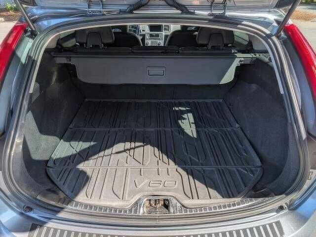 Серый Вольво B60, объемом двигателя 2 л и пробегом 89 тыс. км за 10000 $, фото 12 на Automoto.ua