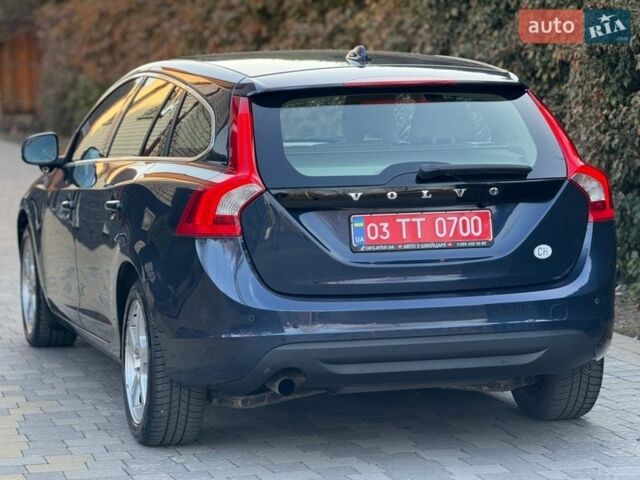 Синій Вольво B60, об'ємом двигуна 1.98 л та пробігом 287 тис. км за 10900 $, фото 10 на Automoto.ua