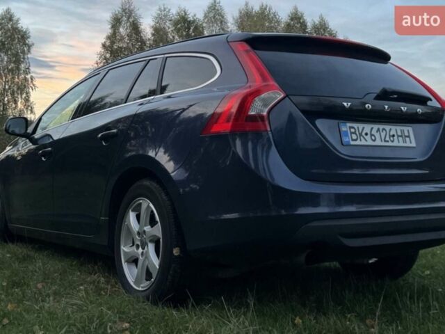 Синий Вольво B60, объемом двигателя 1.6 л и пробегом 280 тыс. км за 9400 $, фото 11 на Automoto.ua