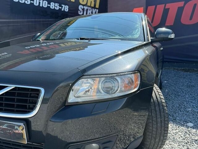 Синий Вольво B60, объемом двигателя 2.4 л и пробегом 216 тыс. км за 11200 $, фото 55 на Automoto.ua