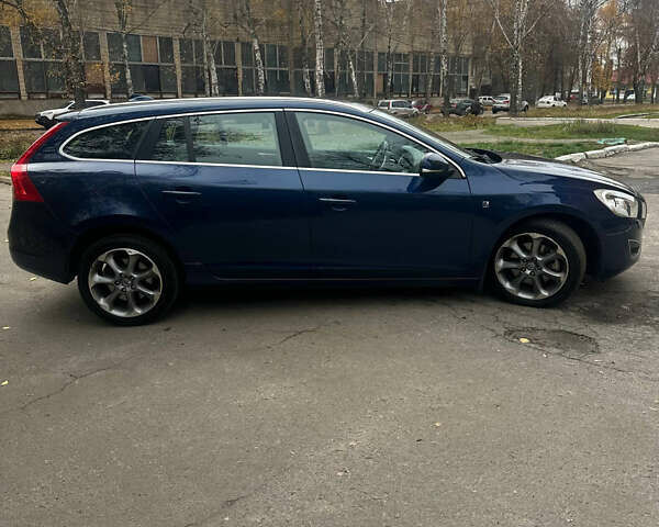 Синий Вольво B60, объемом двигателя 1.6 л и пробегом 233 тыс. км за 10350 $, фото 4 на Automoto.ua