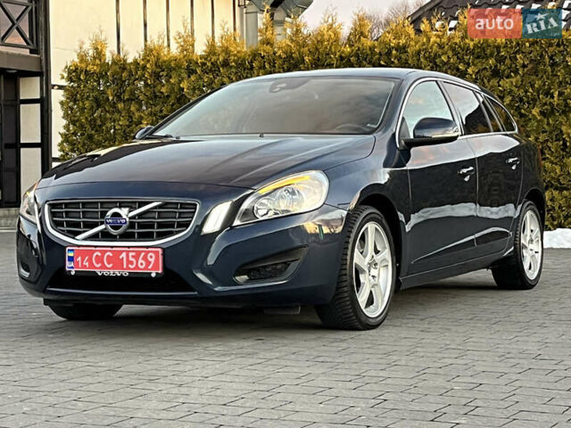 Синий Вольво B60, объемом двигателя 1.6 л и пробегом 207 тыс. км за 10350 $, фото 119 на Automoto.ua