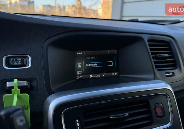 Синій Вольво B60, об'ємом двигуна 1.56 л та пробігом 198 тис. км за 8550 $, фото 20 на Automoto.ua