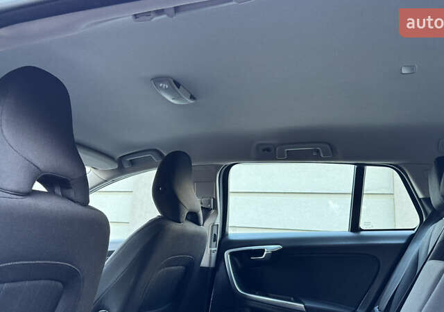 Синій Вольво B60, об'ємом двигуна 1.56 л та пробігом 198 тис. км за 8550 $, фото 34 на Automoto.ua