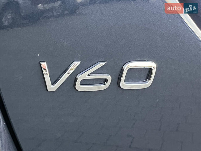 Синий Вольво B60, объемом двигателя 1.6 л и пробегом 207 тыс. км за 10350 $, фото 113 на Automoto.ua