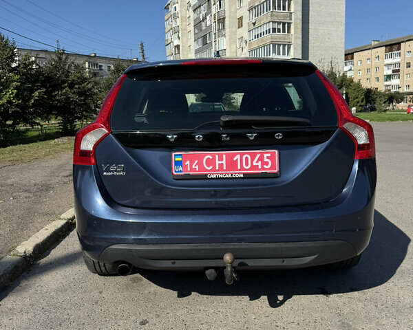 Синий Вольво B60, объемом двигателя 1.6 л и пробегом 205 тыс. км за 10800 $, фото 4 на Automoto.ua