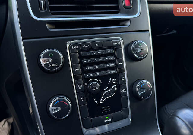 Синій Вольво B60, об'ємом двигуна 1.56 л та пробігом 198 тис. км за 8550 $, фото 21 на Automoto.ua