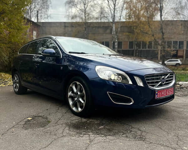 Синий Вольво B60, объемом двигателя 1.6 л и пробегом 233 тыс. км за 10350 $, фото 3 на Automoto.ua