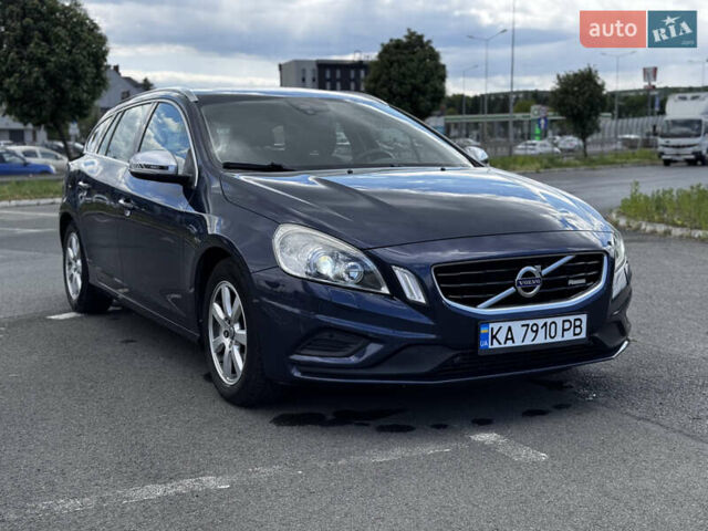 Синій Вольво B60, об'ємом двигуна 1.56 л та пробігом 215 тис. км за 11300 $, фото 1 на Automoto.ua