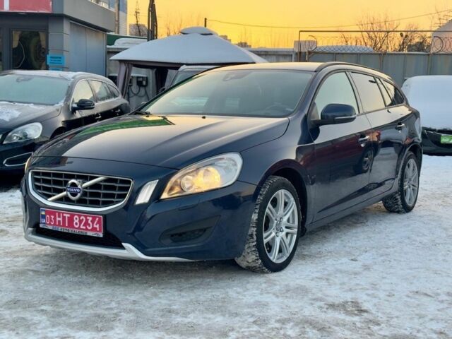 Синій Вольво B60, об'ємом двигуна 2 л та пробігом 237 тис. км за 12999 $, фото 2 на Automoto.ua