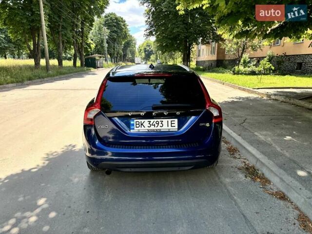 Синий Вольво B60, объемом двигателя 1.56 л и пробегом 242 тыс. км за 9200 $, фото 4 на Automoto.ua