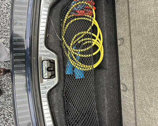 Синий Вольво B60, объемом двигателя 2.4 л и пробегом 255 тыс. км за 15500 $, фото 20 на Automoto.ua