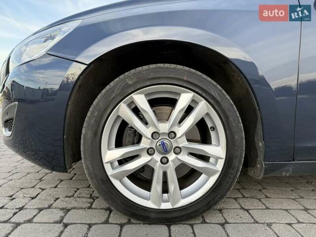 Вольво B60 2013 у Бродах на Automoto.ua Синій Вольво B60, об'ємом двигуна 2.4 л та пробігом 230 тис. км за 13499 $, фото 15 на Automoto.ua