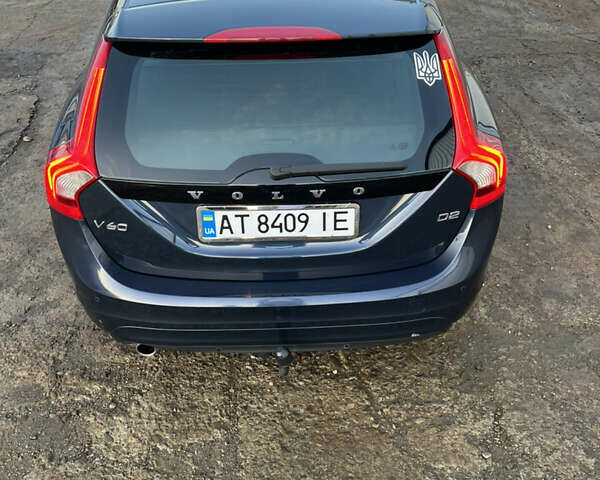 Синий Вольво B60, объемом двигателя 1.56 л и пробегом 290 тыс. км за 8850 $, фото 8 на Automoto.ua