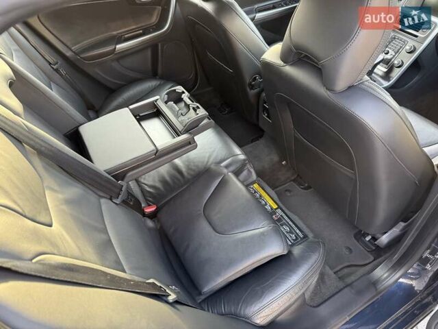 Вольво B60 2013 у Бродах на Automoto.ua Синій Вольво B60, об'ємом двигуна 2.4 л та пробігом 230 тис. км за 13499 $, фото 49 на Automoto.ua