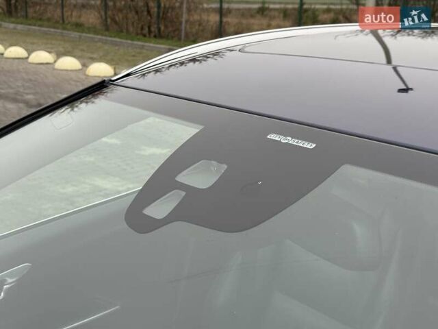 Синий Вольво B60, объемом двигателя 2.4 л и пробегом 230 тыс. км за 13199 $, фото 24 на Automoto.ua