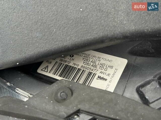 Синий Вольво B60, объемом двигателя 2.4 л и пробегом 230 тыс. км за 13199 $, фото 76 на Automoto.ua