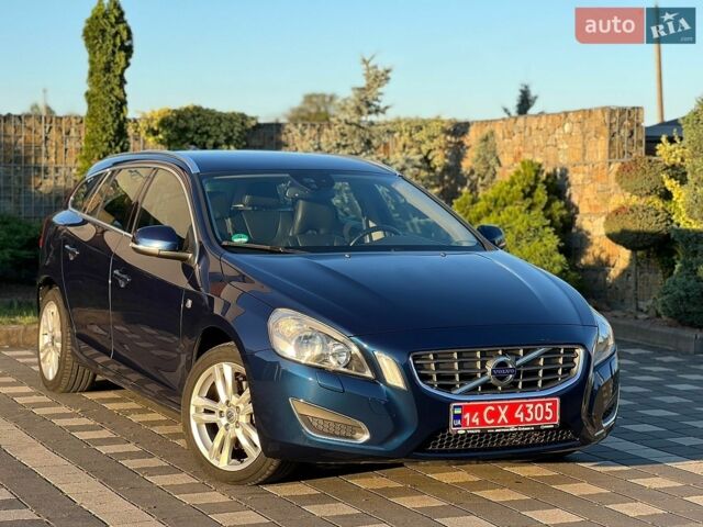 Синий Вольво B60, объемом двигателя 1.6 л и пробегом 240 тыс. км за 9350 $, фото 75 на Automoto.ua