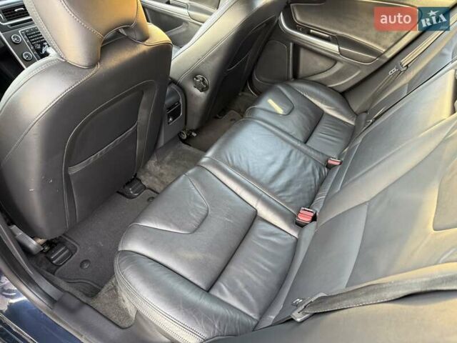 Вольво B60 2013 у Бродах на Automoto.ua Синій Вольво B60, об'ємом двигуна 2.4 л та пробігом 230 тис. км за 13499 $, фото 36 на Automoto.ua