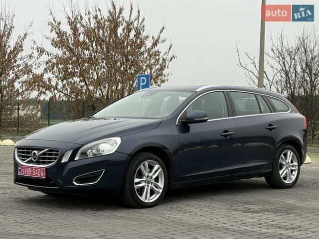 Синий Вольво B60, объемом двигателя 2.4 л и пробегом 230 тыс. км за 13199 $, фото 8 на Automoto.ua