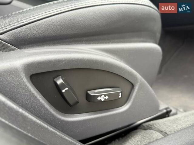 Синий Вольво B60, объемом двигателя 2.4 л и пробегом 230 тыс. км за 13199 $, фото 70 на Automoto.ua