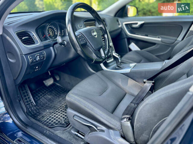 Вольво B60 2013 в Калуше на Automoto.ua Синий Вольво B60, объемом двигателя 1.56 л и пробегом 285 тыс. км за 10500 $, фото 13 на Automoto.ua