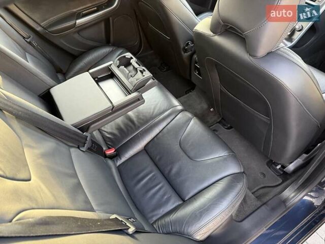 Вольво B60 2013 у Бродах на Automoto.ua Синій Вольво B60, об'ємом двигуна 2.4 л та пробігом 230 тис. км за 13499 $, фото 48 на Automoto.ua