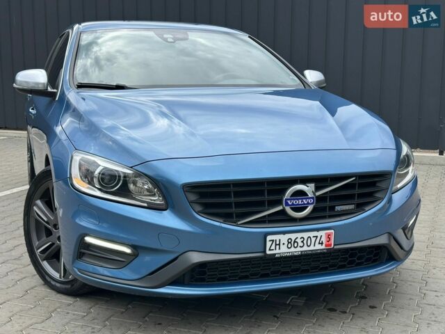 Синий Вольво B60, объемом двигателя 2 л и пробегом 258 тыс. км за 13999 $, фото 3 на Automoto.ua
