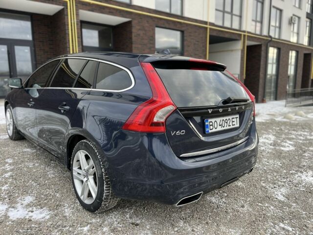 Синий Вольво B60, объемом двигателя 2.4 л и пробегом 290 тыс. км за 14500 $, фото 7 на Automoto.ua