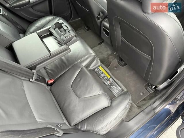 Синий Вольво B60, объемом двигателя 2.4 л и пробегом 230 тыс. км за 13199 $, фото 64 на Automoto.ua