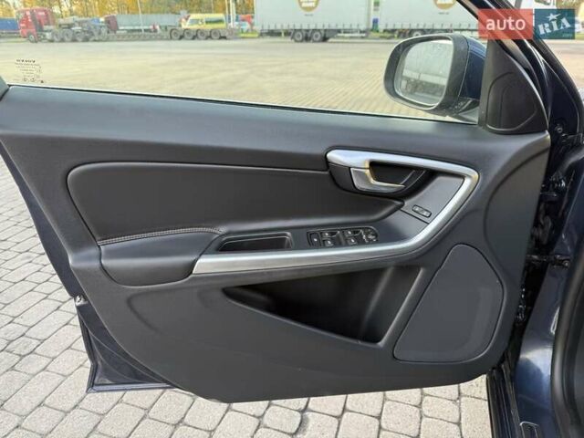 Вольво B60 2013 у Бродах на Automoto.ua Синій Вольво B60, об'ємом двигуна 2.4 л та пробігом 230 тис. км за 13499 $, фото 18 на Automoto.ua