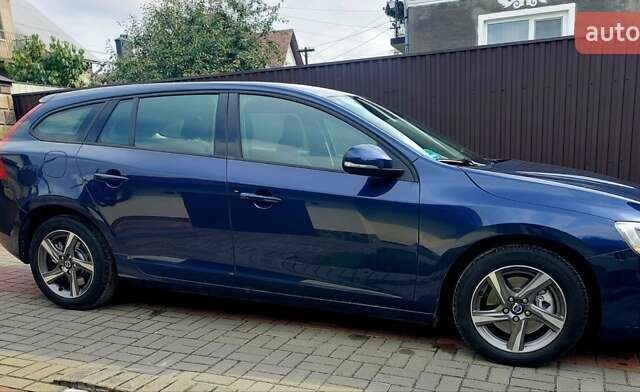 Синій Вольво B60, об'ємом двигуна 1.97 л та пробігом 224 тис. км за 13033 $, фото 17 на Automoto.ua