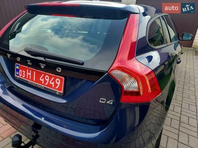 Синий Вольво B60, объемом двигателя 1.97 л и пробегом 221 тыс. км за 13133 $, фото 50 на Automoto.ua