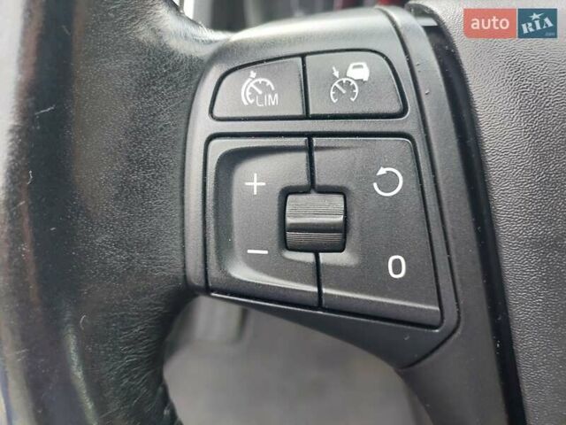 Синій Вольво B60, об'ємом двигуна 1.97 л та пробігом 224 тис. км за 13033 $, фото 29 на Automoto.ua