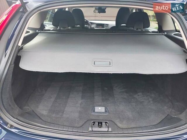 Синій Вольво B60, об'ємом двигуна 1.97 л та пробігом 224 тис. км за 13033 $, фото 23 на Automoto.ua